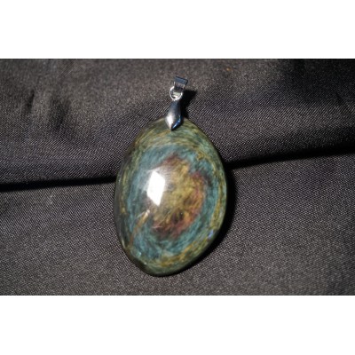 Pendentif obsidienne manta...