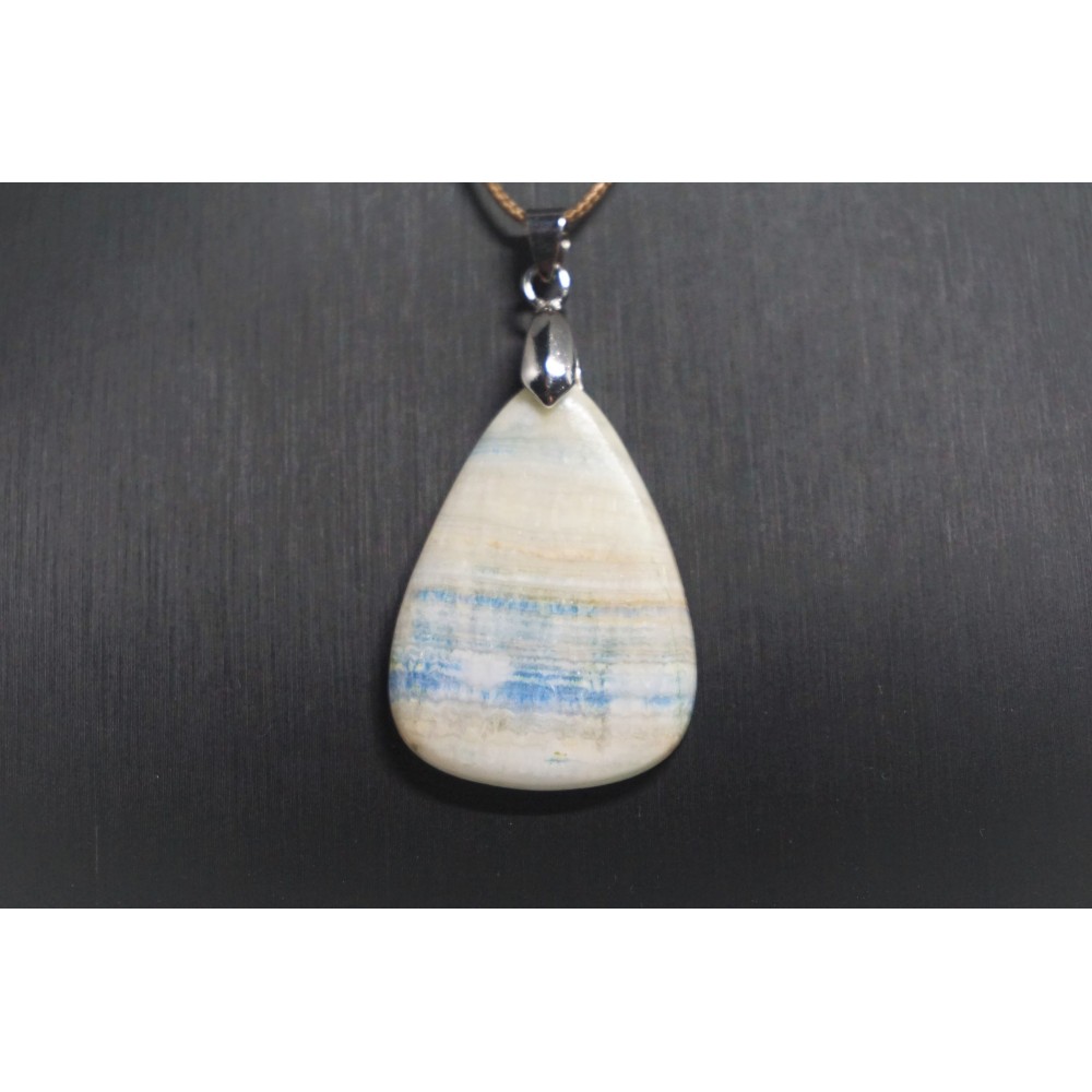 Pendentif Lapis Less