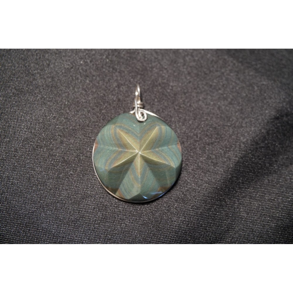 Pendentif étoile oeil céleste