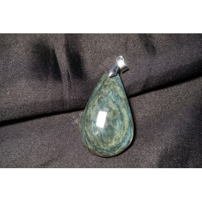 pendentif obsidienne manta huichol fournisseur