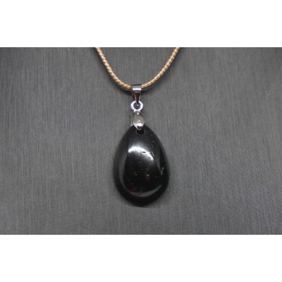 Pendentif Spinelle Noire