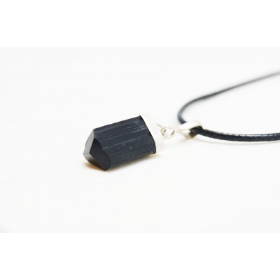 Pendentif Tourmaline Noire serti en argent 925