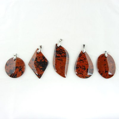 Pendentif obsidienne Acajoue