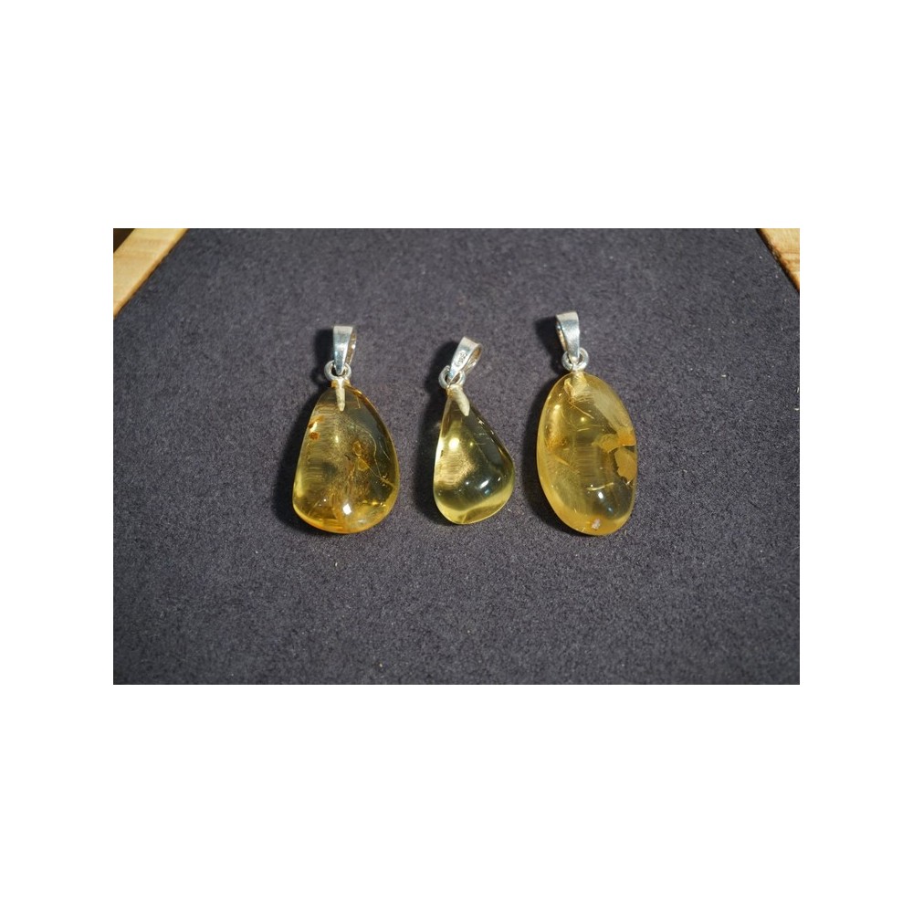 Pendentif Forme Libre Ambre Translucide Citron