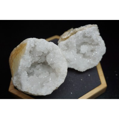 Géode de Quartz environ 8cm