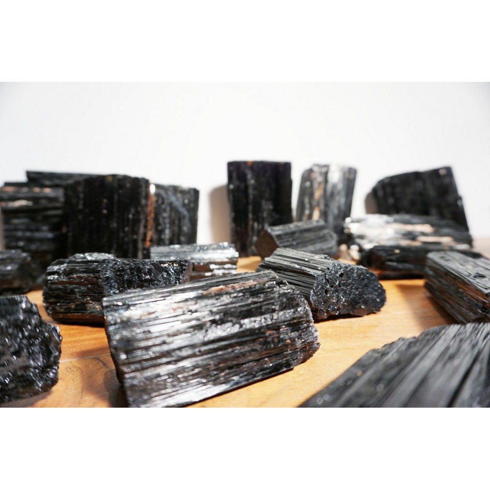Tourmaline noire brute grossiste