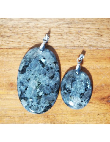 Pendentif Larkivite