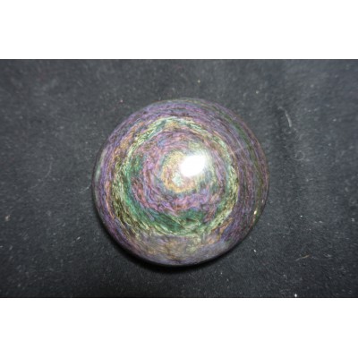 Petit Galet en obsidienne...