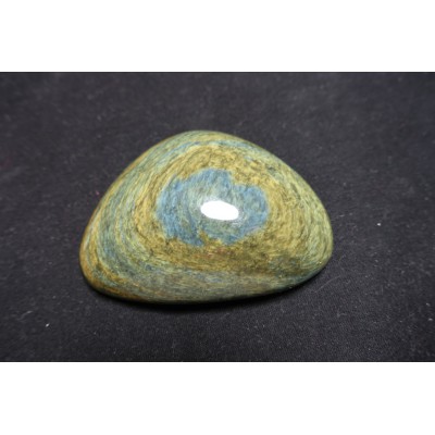 Galet en obsidienne manta huichol
