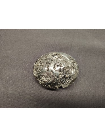 Galet pyrite
